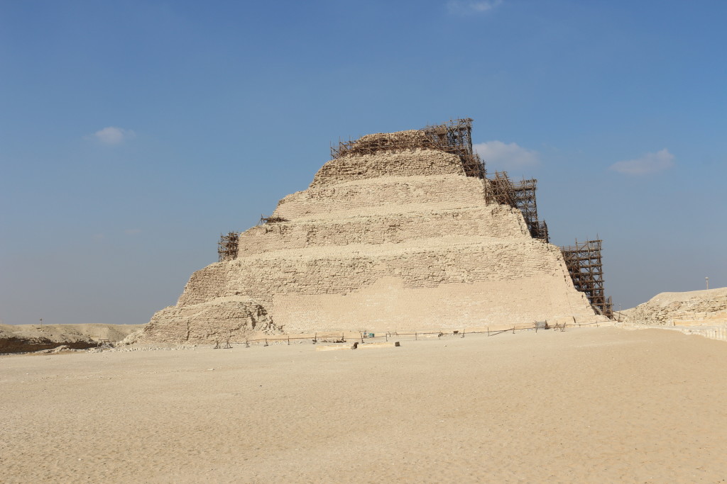 Being the only visitor in ancient Saqqara - the prototype of all later pyramids